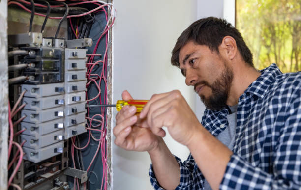 Best Emergency Electrician Near Me  in Fort Thompson, SD